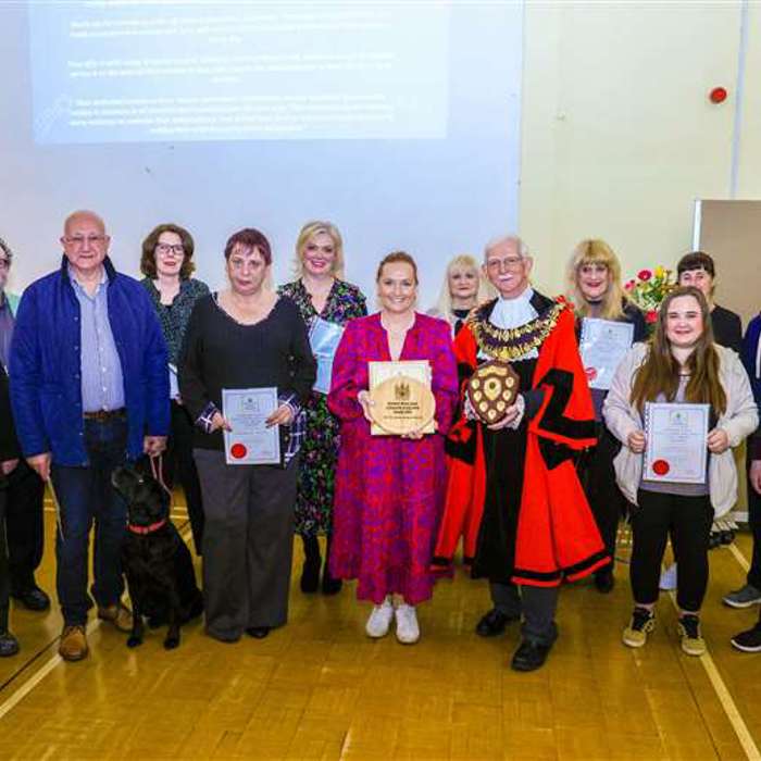 D3022YBUN5M8T01TP81I