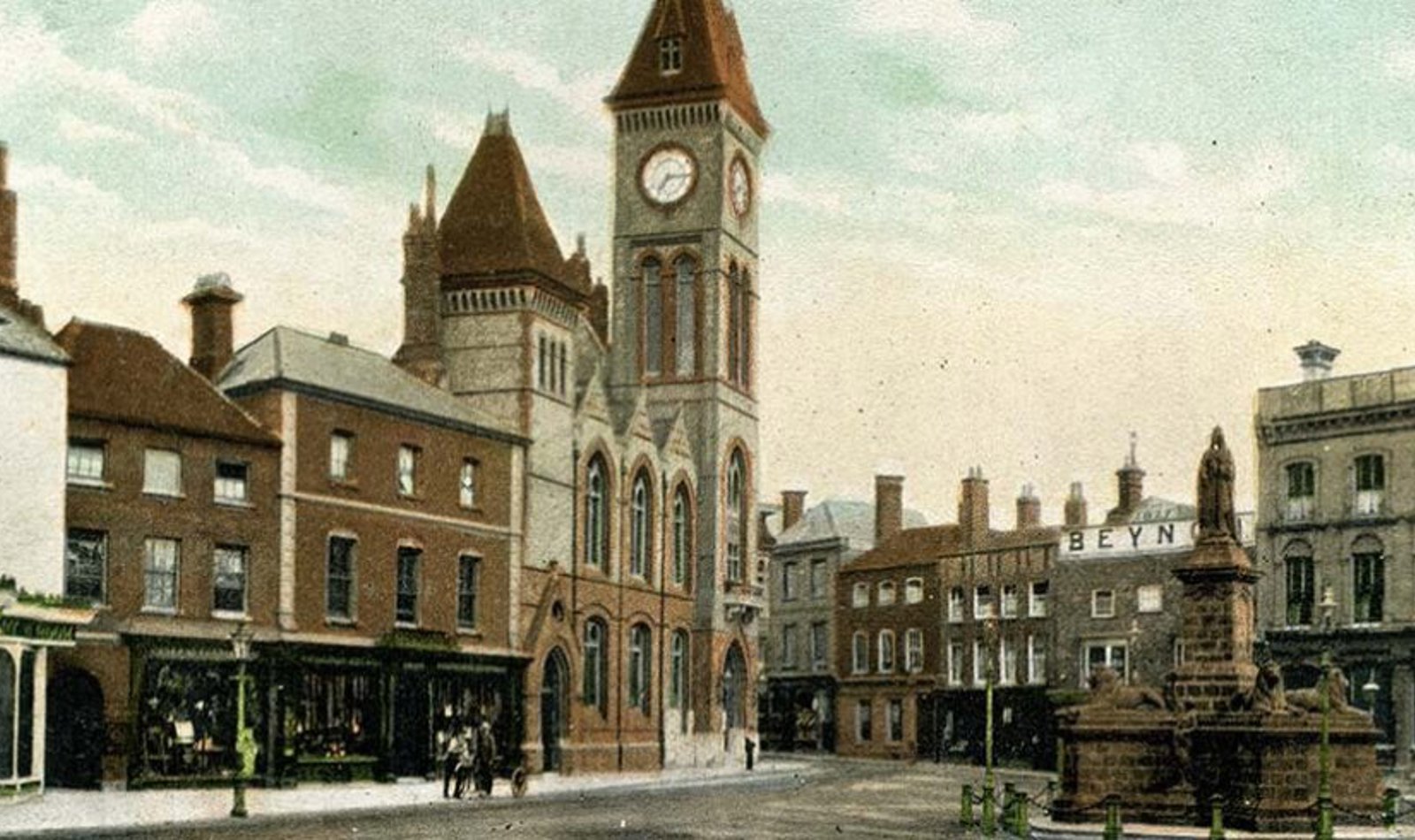 CRAFT Walking Tours Gallery 2 Walk Newbury Market Place Copy